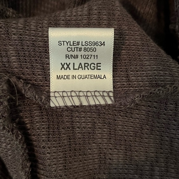 Gibsonlook Raglan Hoodie - Picture 9 of 10